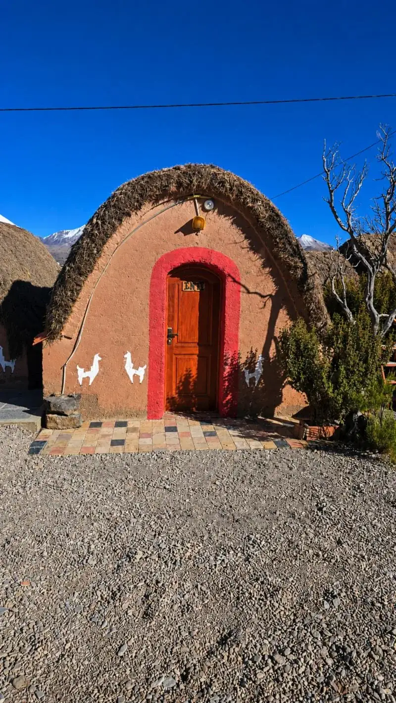Entrada a una cabaña